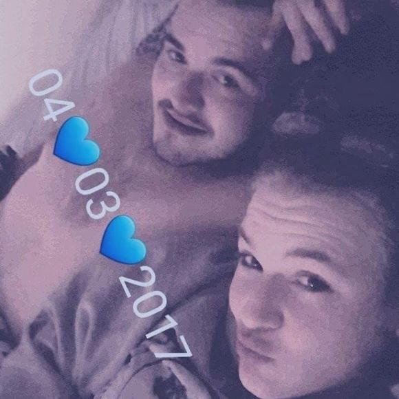 Meet your Posher, Katie - Picture 1 of 1